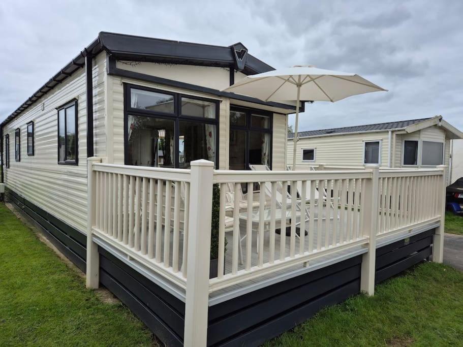 Amazing 2Bedroom Caravan In Lincoln, Таттершолл Экстерьер фото